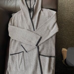 Ladies Adrienne Vittadini cardigan